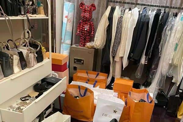 玉溪市新平回收一线品牌衣服